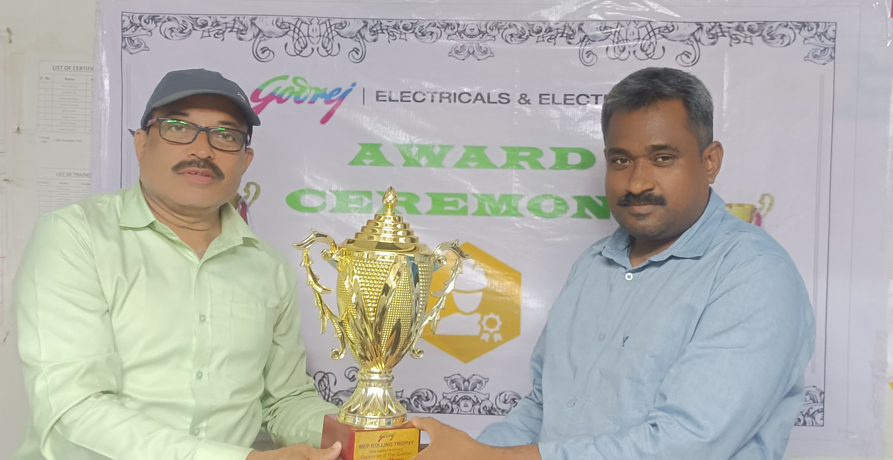 Award Ceremony Organised for Best Safety Contractor Of the Quarter July - September 2024, All Project Team Has Awarded Rolling Trophy To BINAY ELECTRICAL Team.